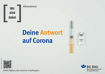 Eine Spritze mit COVID-19-Impfstoff liegen beieinander.