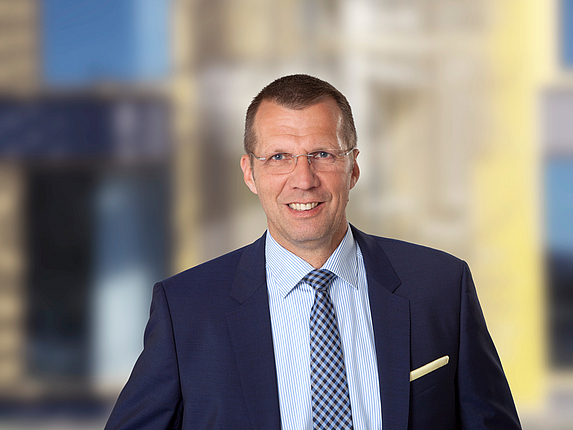 Prof. Frank Werner