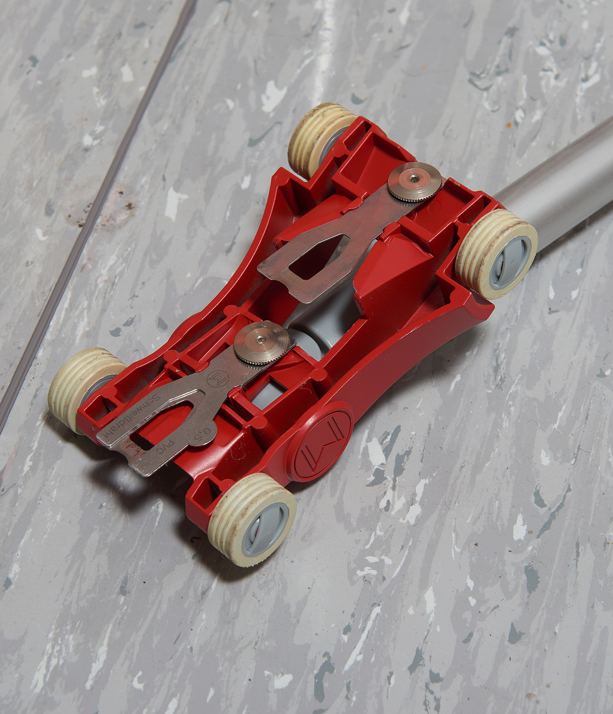 Teleskopstiel mit Abstoßmesser