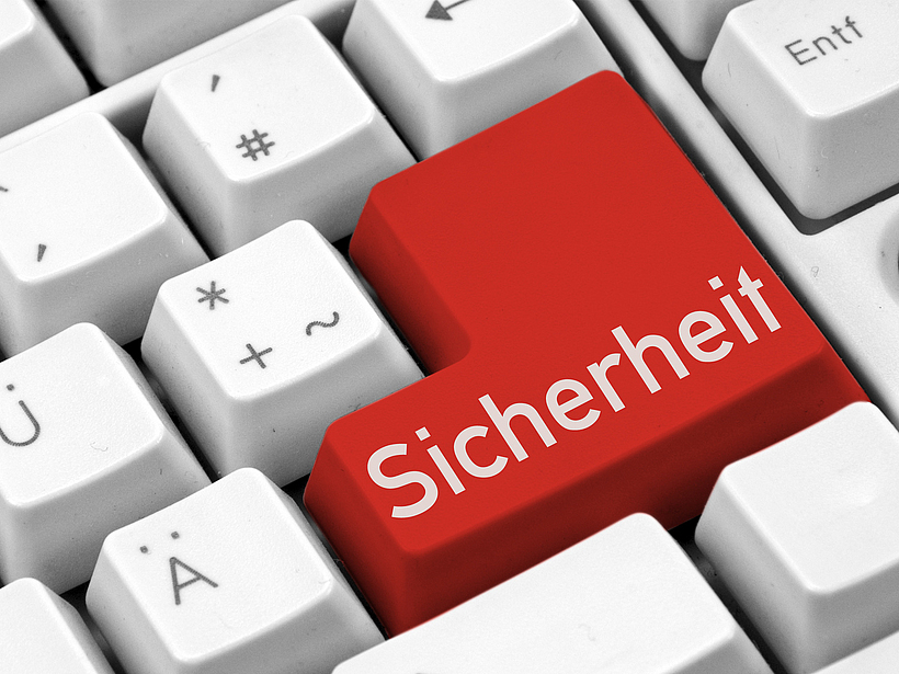 Eine Tastatur mit der Aufschrift Sicherheit.