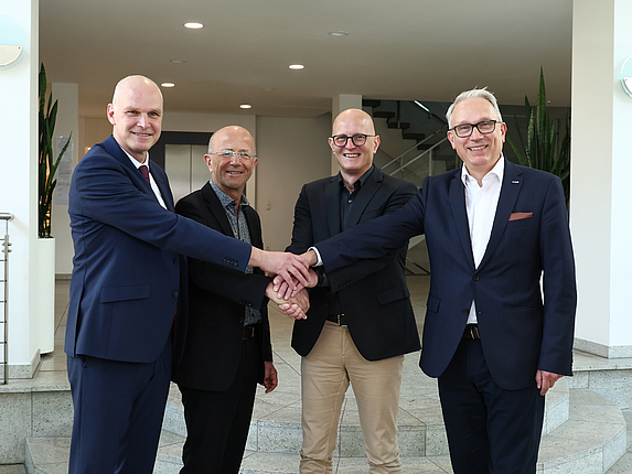 Von links: Michael Kirsch (BG BAU), Stefan Weis (BG RCI), Jörg Schudmann (BGW) und Jürgen Schulin (BGN)